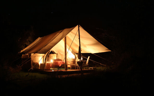 Quatermain's 1920's Safari Camp - Amakhala Game Reserve