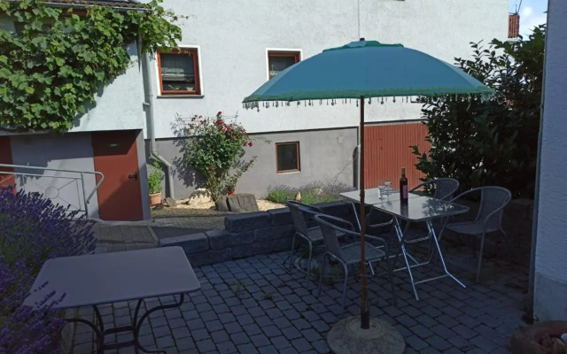 Romantische Ferienwohnung Rheingold 50 qm für 2 bis 4 P