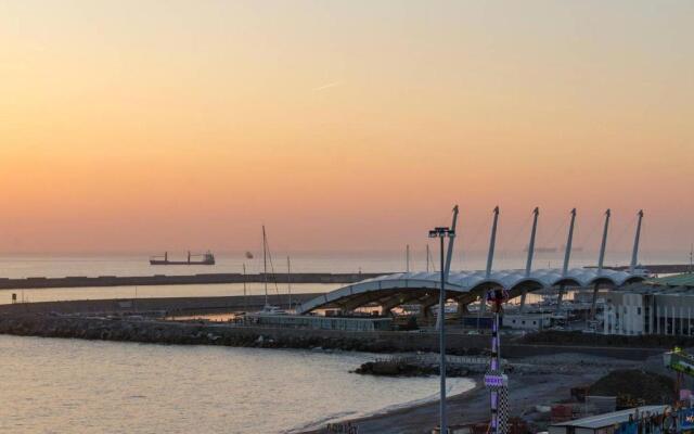 ALTIDO Splendid Apartment for 8 with Beautiful SeaView