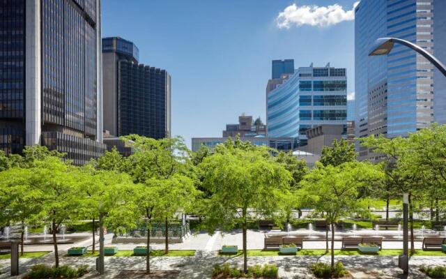 W Montreal