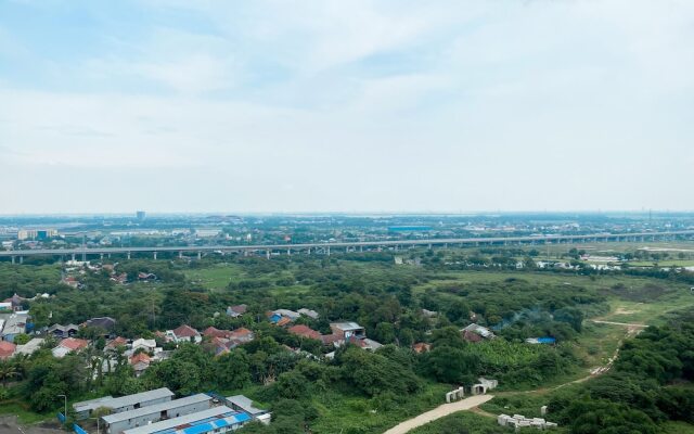 Cozy Living And Comfort 3Br Meikarta Apartment