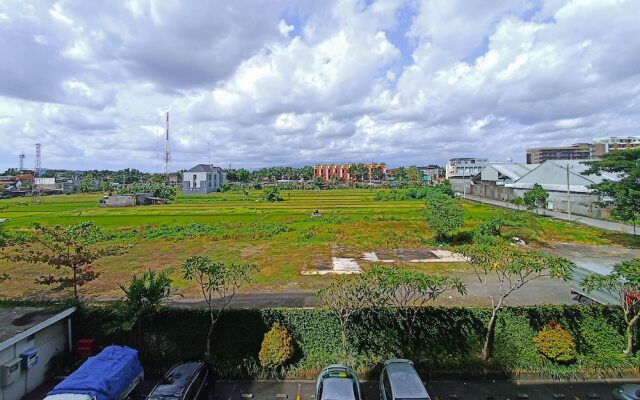 Good Deal Studio Apartment At Student Castle Yogyakarta