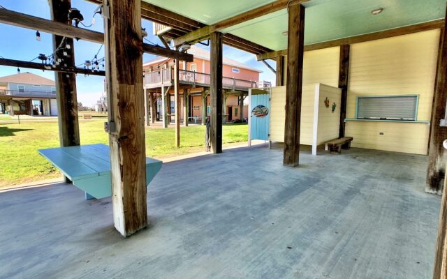 Ark On Crystal Beach by RedAwning