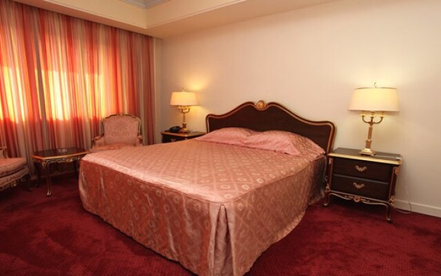 Kerman Pars Hotel