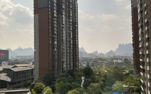 Lime House Hotel (Guilin Station MixC Branch)