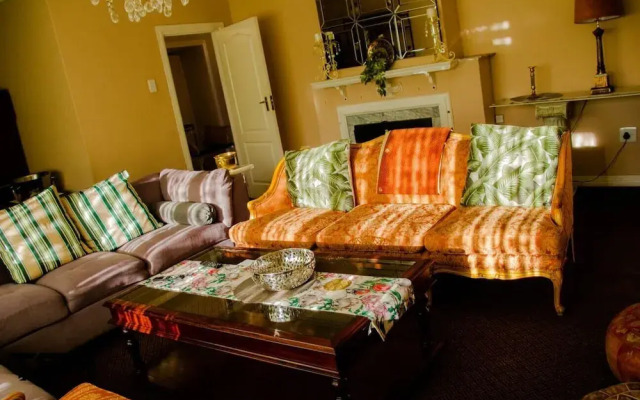 The Advocate Suites Manor