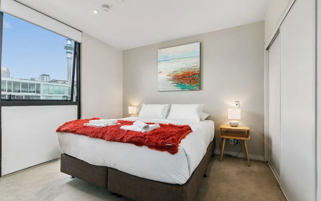 Zodiaks 2 Bedroom Apartment Pool Gym Parking