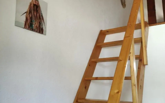 Maisonnette en résidence avec piscine et tennis