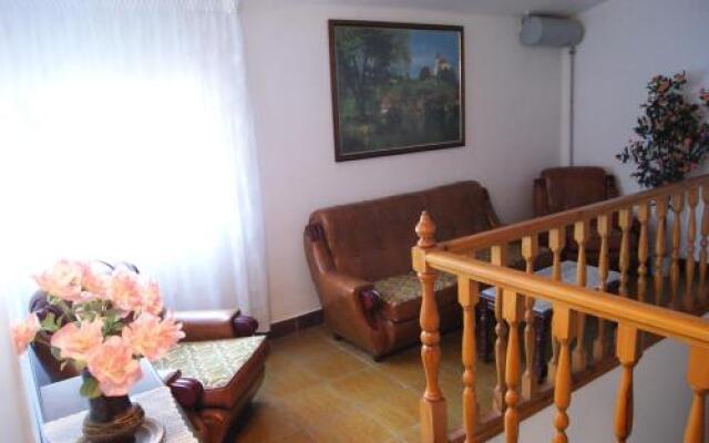 Hostal Pirineos Meliz