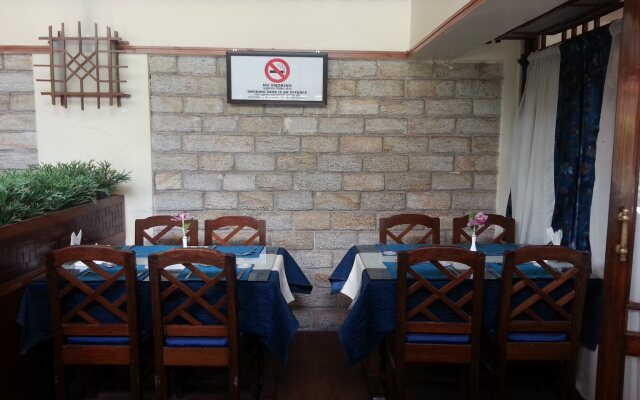 Summit Oriental Boutique Hotel