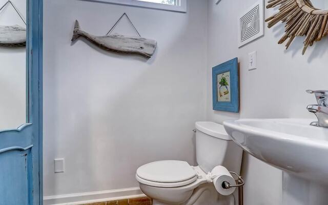 705 Carolina Boulevard