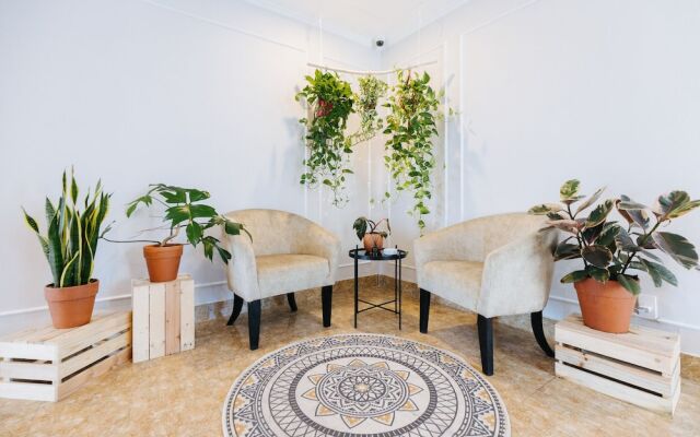 Ivy Luxury Hotel & Apartment