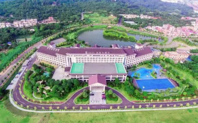 Zhangzhou Longjia Hotel