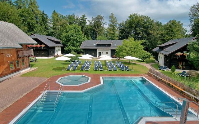 Naturel Hoteldorf Schönleitn