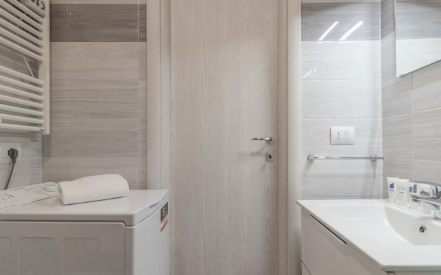 Italianway - Napo Torriani 22 B