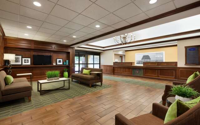 Hampton Inn Long Island-Brookhaven