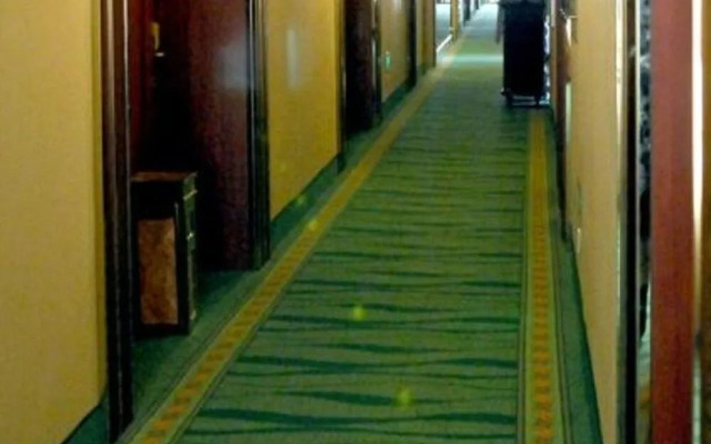 GreenTree Inn Lianyungang Ganyu South Station Express Hotel