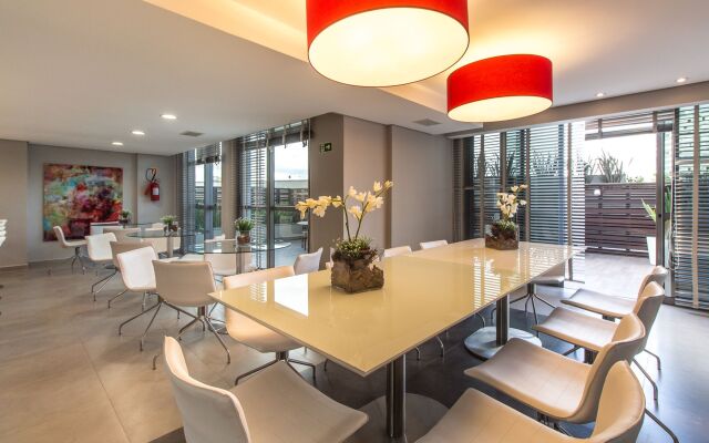 7th Avenue Oxford Residence