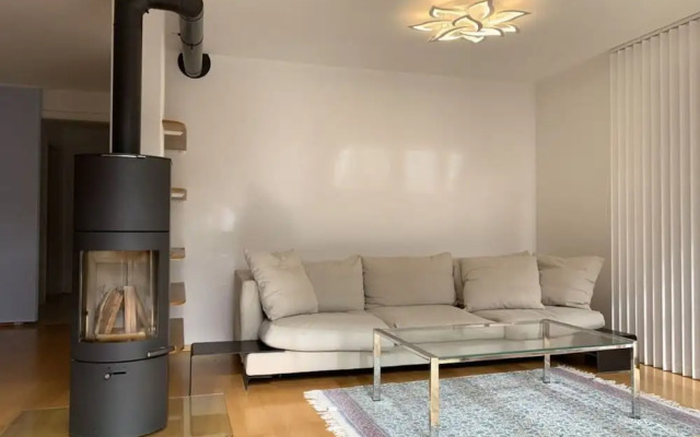 Holiday Apartment Paradise by the Lake