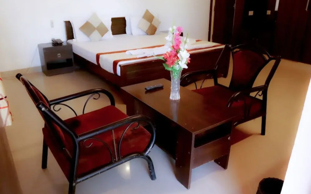 TR'S Edifice - A Luxury Guest House