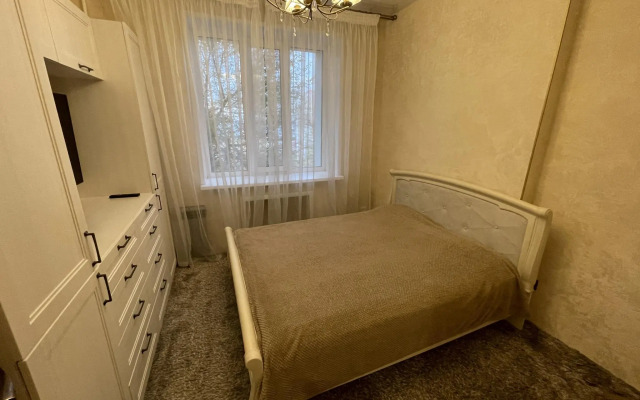 Апартаменты на улице Прапорщика Комарова 52