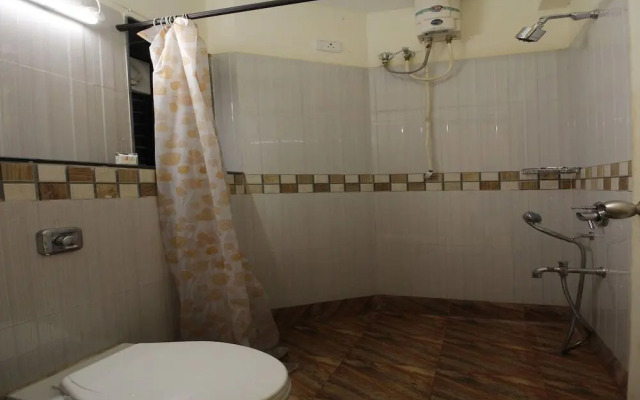 Pratibha Apartments by OYO Rooms