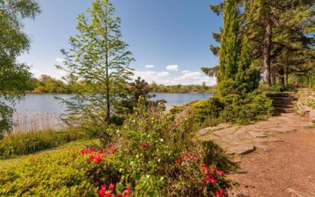 The Lochside House Residence