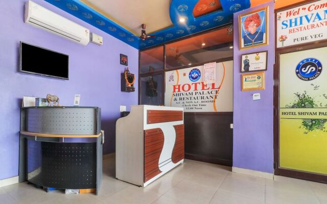 OYO 24615 Hotel Shivam Palace