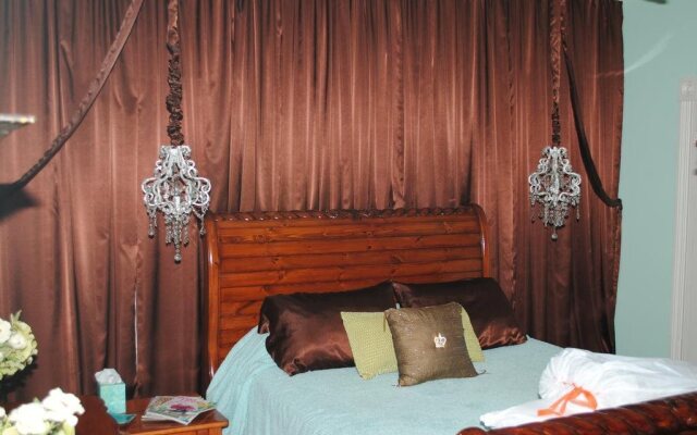 Swann Hotel Bed & Breakfast