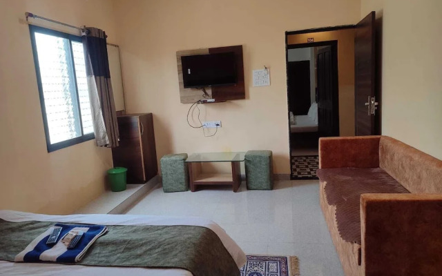 Hotel Shivalay Palace