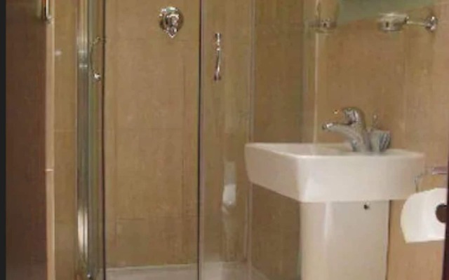 Notting Hill Gate Hotel