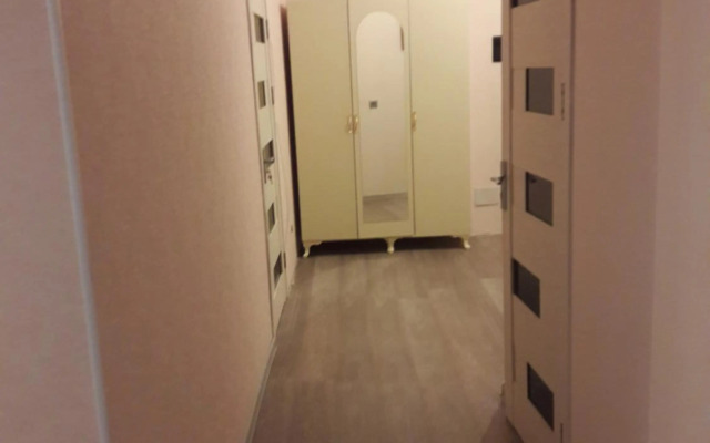 Neft Akademia metro 28 Maj 1 bedrom