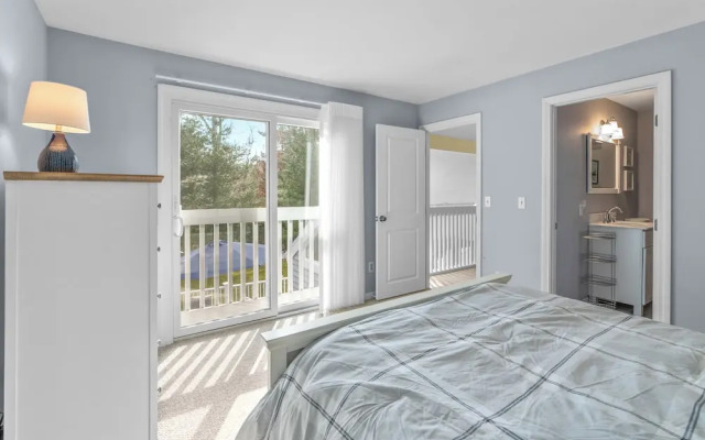 The Endless Summer Hideaway