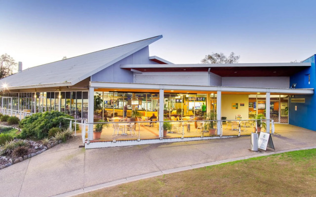 Thurgoona Country Club Resort