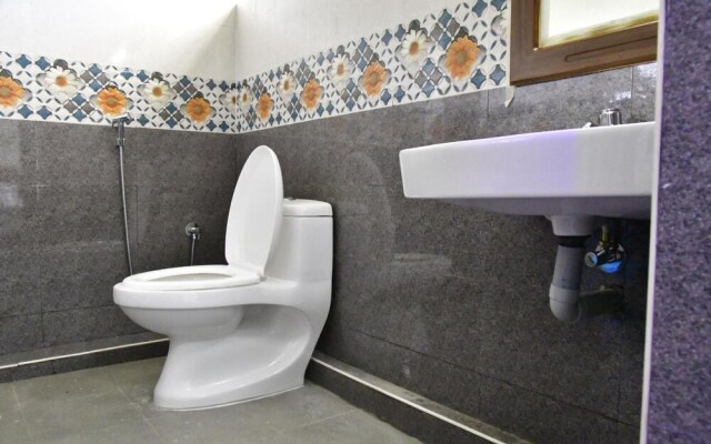 Hotel Jaisas Paradise