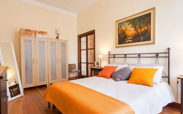 Graceful Holiday Home in Roma Near St Joseph 8