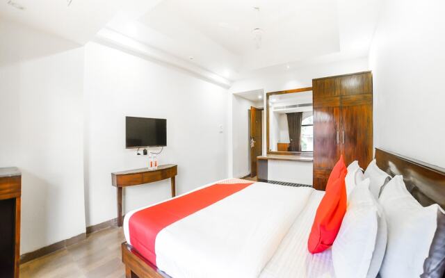 OYO 16096 Flagship Purushottam Hotel Mapusa