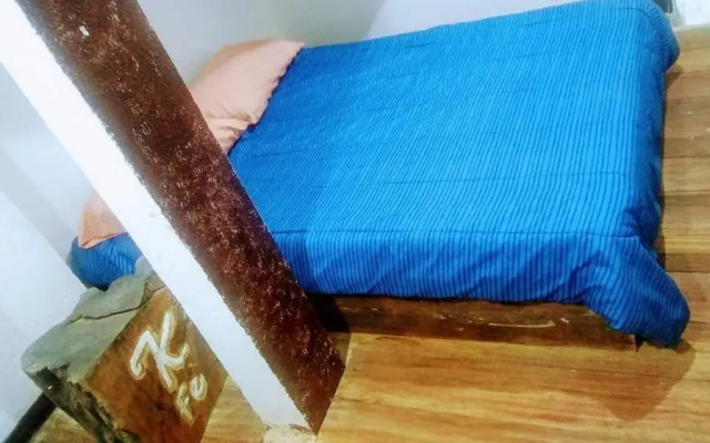 Kfe L Hostel