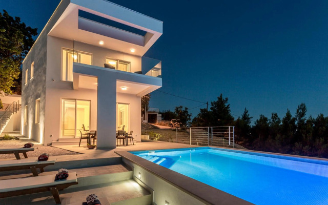 Villa Horizon save 15 percent on Split-villas com