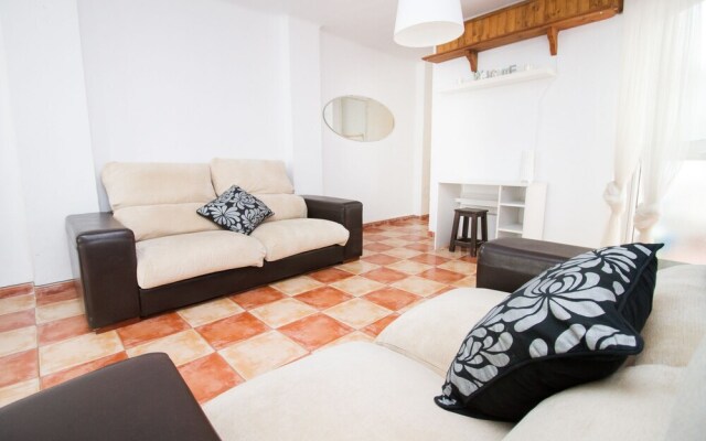 Calle Hernán Ruiz - Very Spacious
