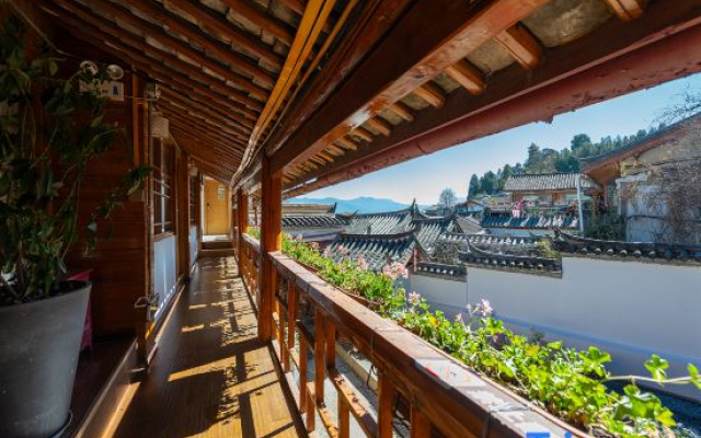 Ananas Valas Mulanjing • Garden Lishe Space Rizhao Jinshan Homestay (Lijiang Ancient City Branch) – Outside – Lijiang
