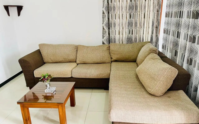 Grand Residence Negombo