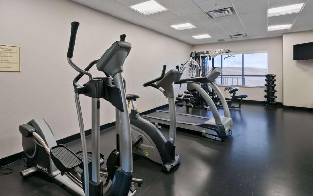 Best Western Plus Okotoks Inn & Suites