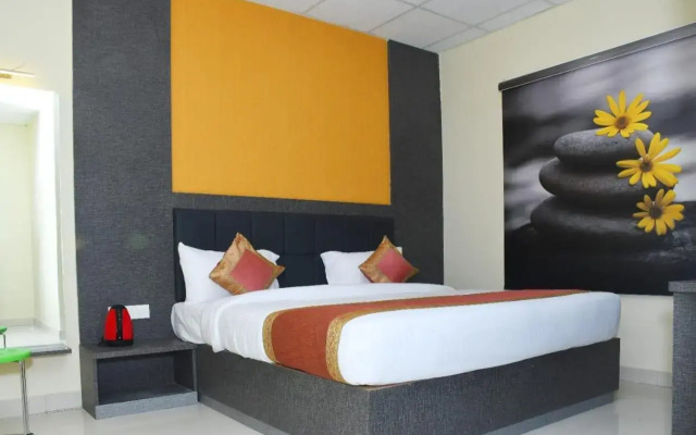 Hotel Tridev Grand