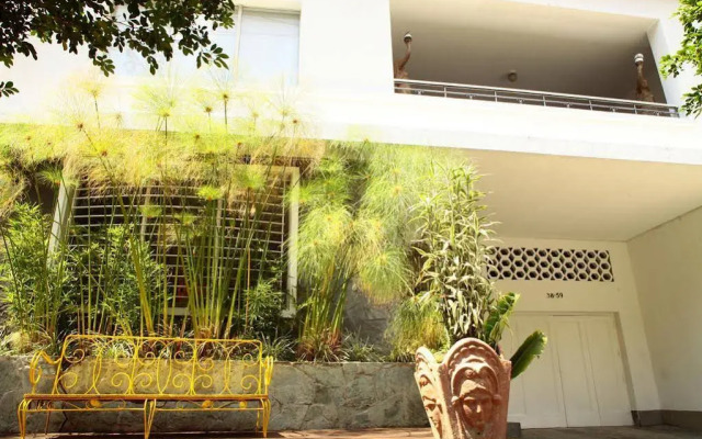 Buddha Hostel Medellin