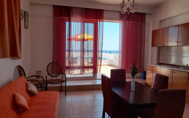 Stegna Sunrise Suite With Private Pool & sea View