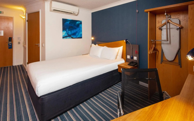 Holiday Inn Express Bristol - Filton by IHG