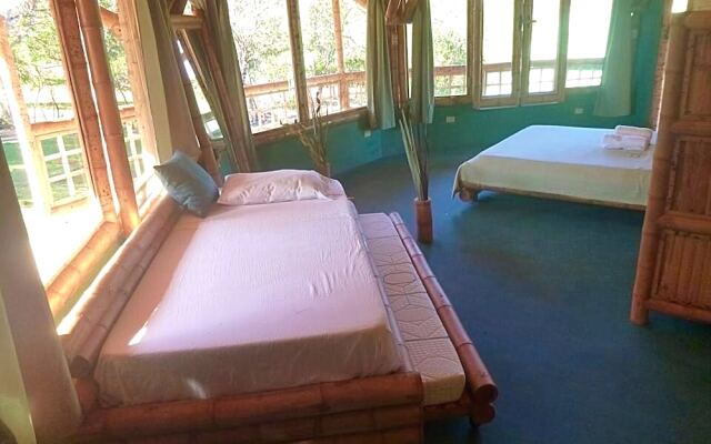 Deseo Bamboo Ecolodge - Bungalows