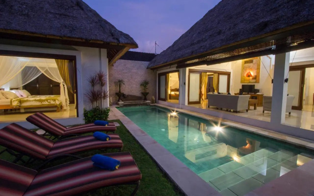 Villa Kamboja Senior
