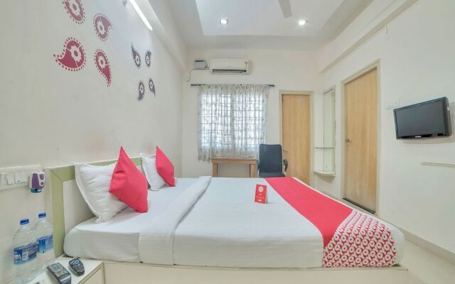 OYO 3607 Apartment Gachibowli